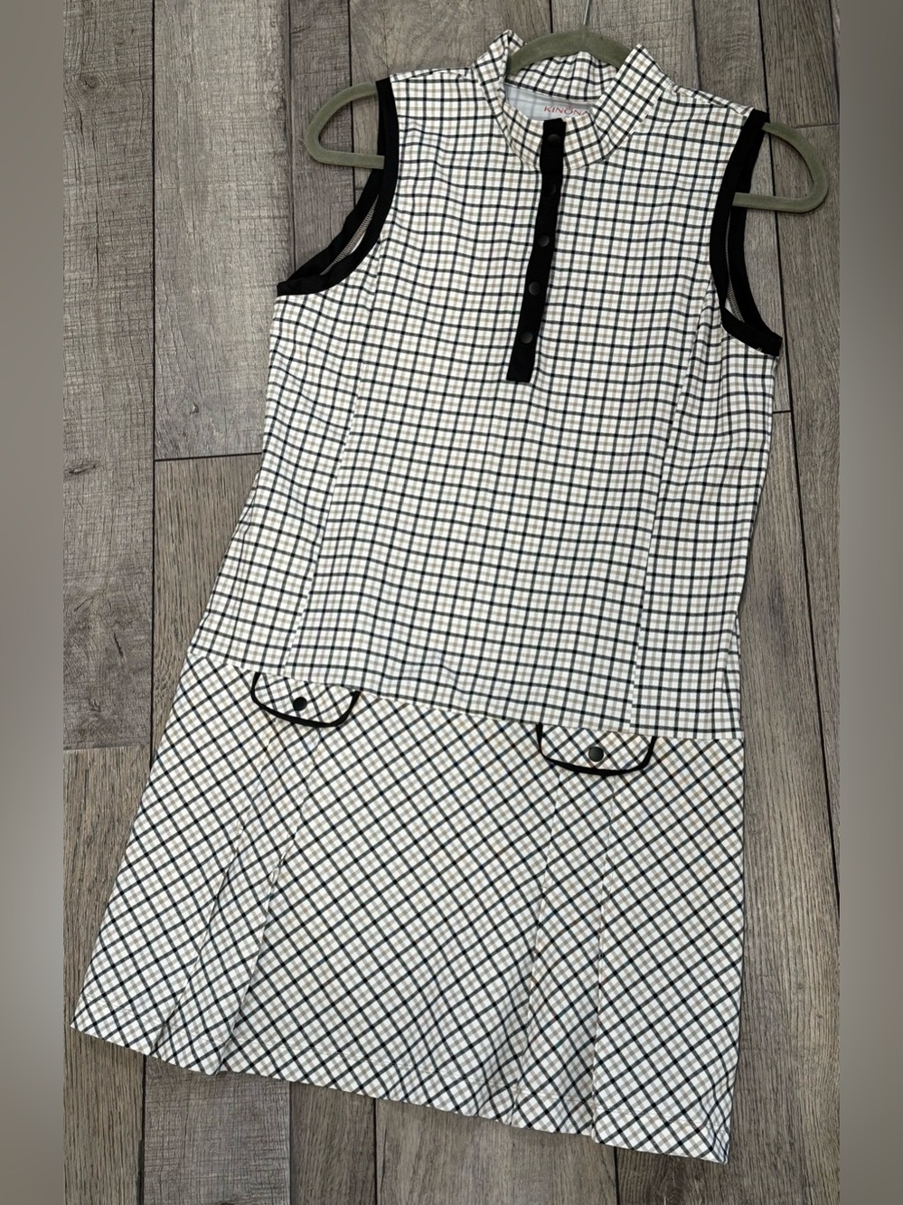 KINONA Mic Drop Sleeveless Golf Dress - Picture 4 of 13
